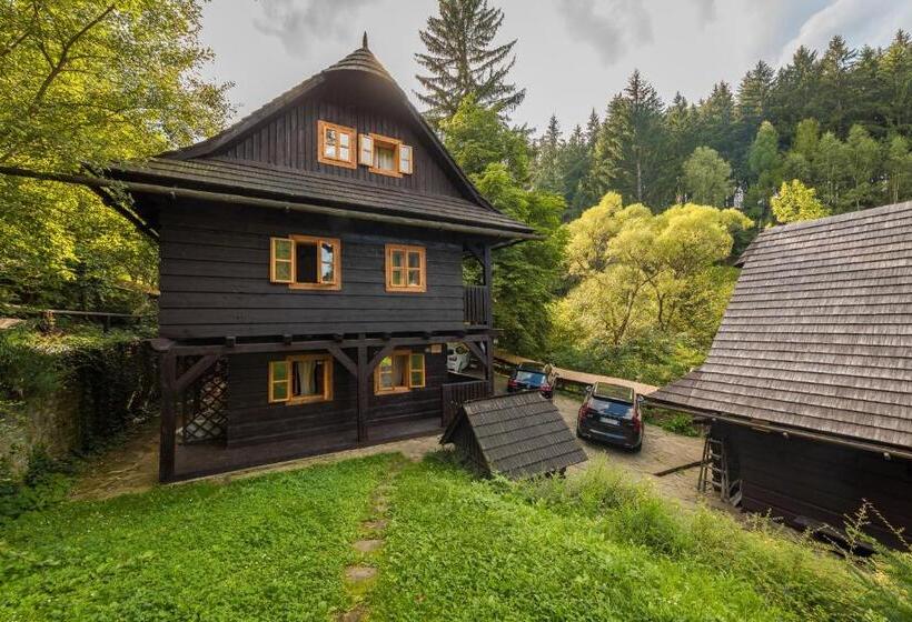 Valašské Chalupy Resort