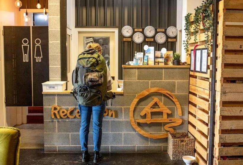旅馆 Woopi Backpackers