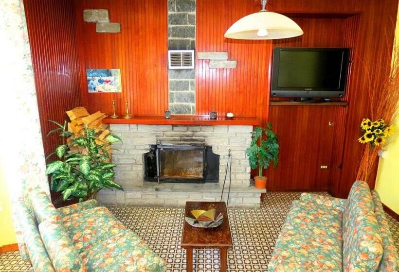 호텔 Albergo Ristorante Canetta