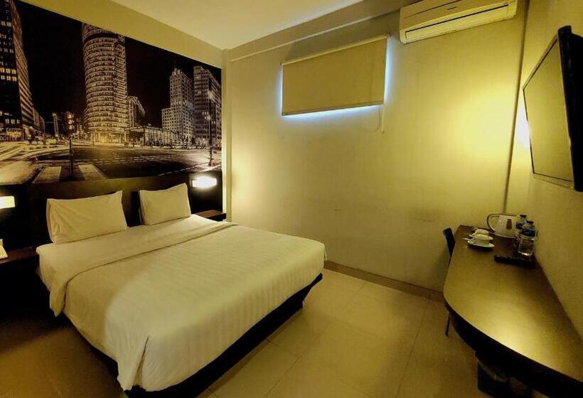 هتل Sampurna Cirebon