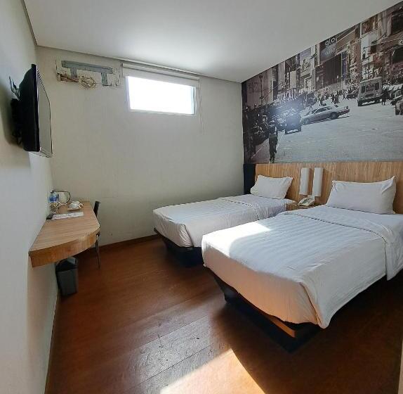 هتل Sampurna Cirebon