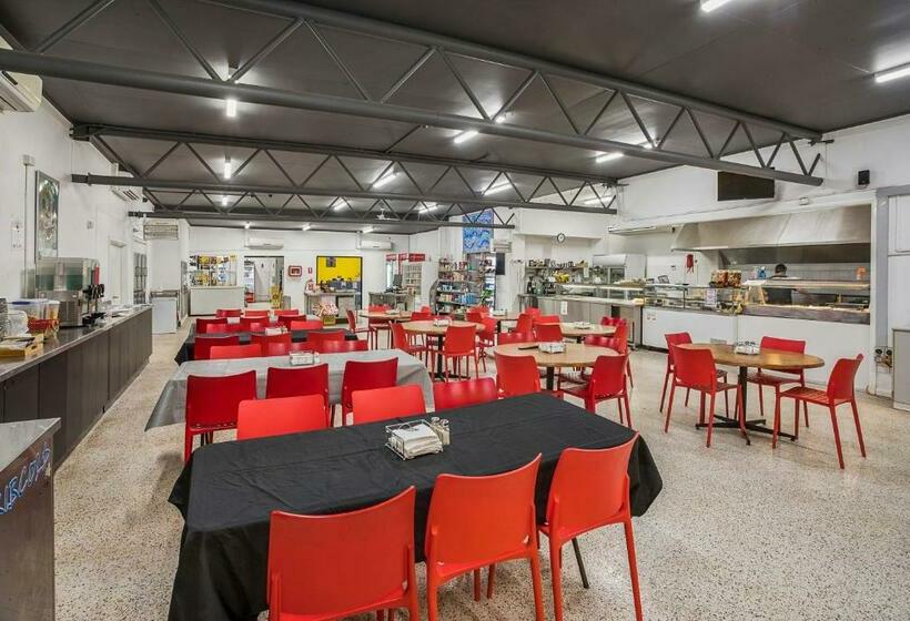 فندق على الطريق Aaok Karratha Caravan Park