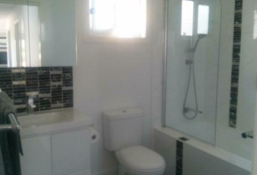 بنسيون Jindabyne Guest House