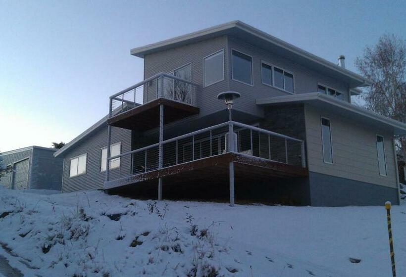 بنسيون Jindabyne Guest House