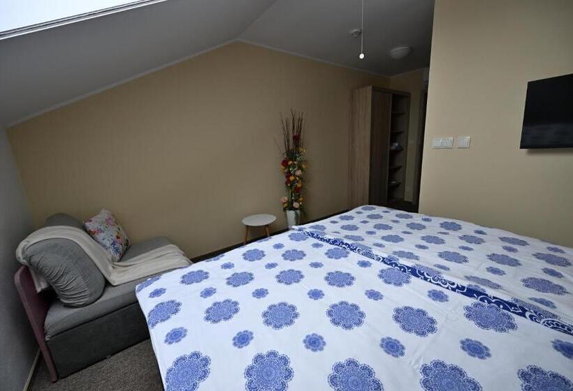 펜션 Rodinne Vinarstvi Spevak