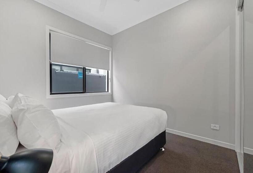 استراحتگاه The Residences At The Peninsula