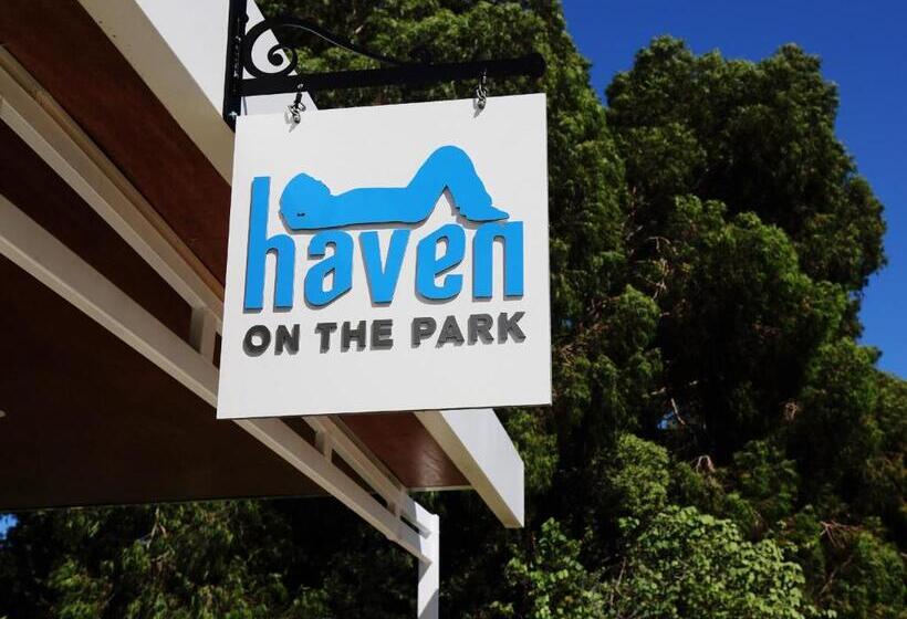 تختخواب و صبحانه Haven On The Park