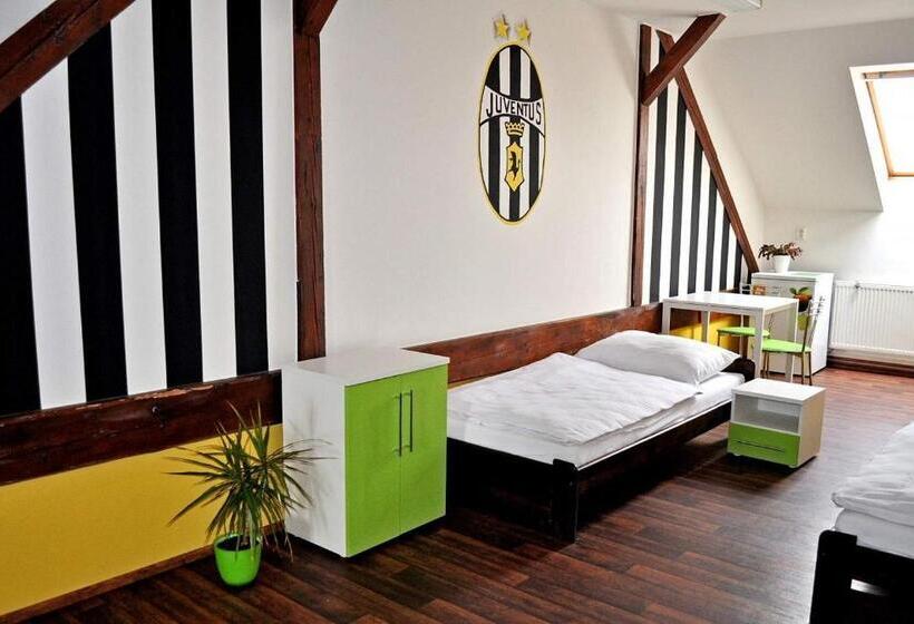 پانسیون Penzion První Liga