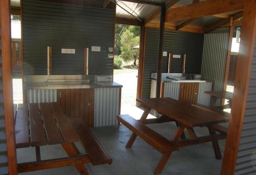 אתר נופש Halls Gap Log Cabins