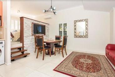 Ruthmor Villas