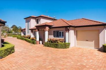 Ruthmor Villas