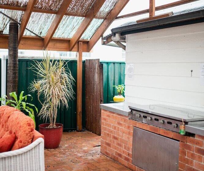 هاستل Backpackers Newcastle