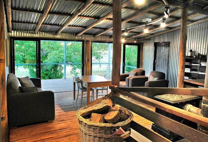 مبيت وإفطار Black Sheep Inn