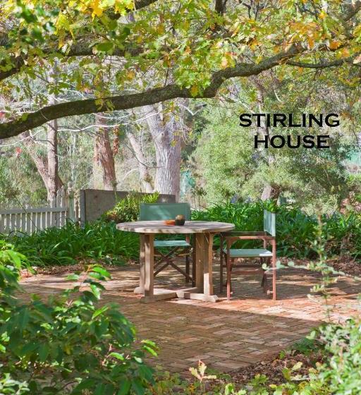 צימר Crafers Cottages