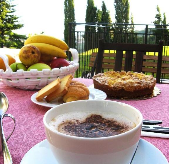 مبيت وإفطار La Finestra Sul Conero