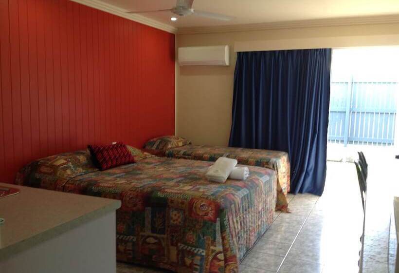 Emu Park Motel