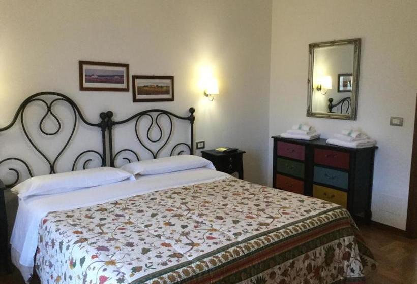 호텔 Agriturismo La Sede Di Carlo
