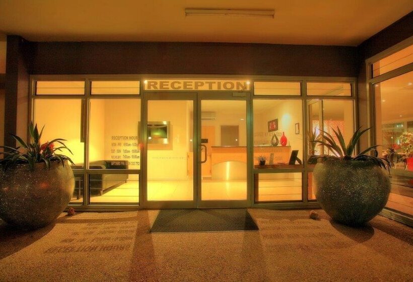 فندق The Mayfair Emerald