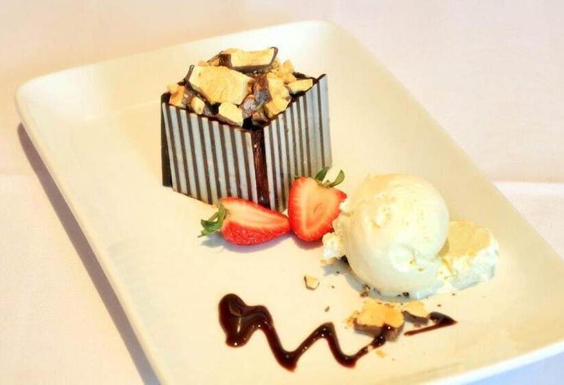 فندق The Mayfair Emerald