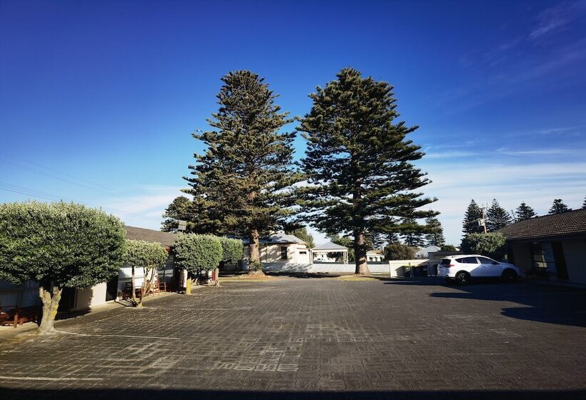 מוטל Beachport Motor Inn