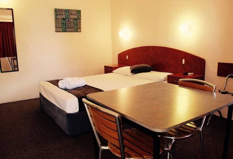 モーテル Childers Gateway Motor Inn