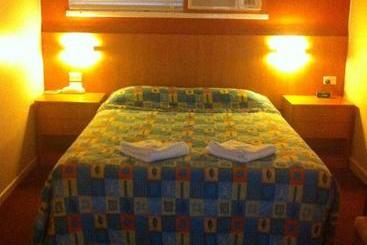 Motel Monaco