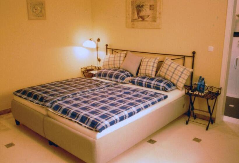 ペンション La Lanterna