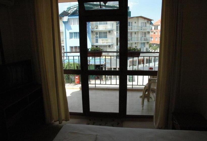 پانسیون Terra Guest House