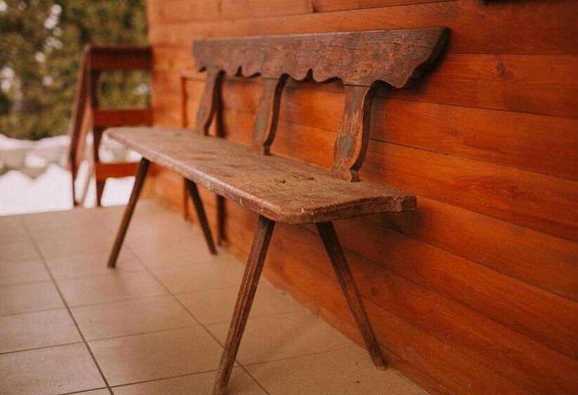تختخواب و صبحانه Bosnyák Panzió