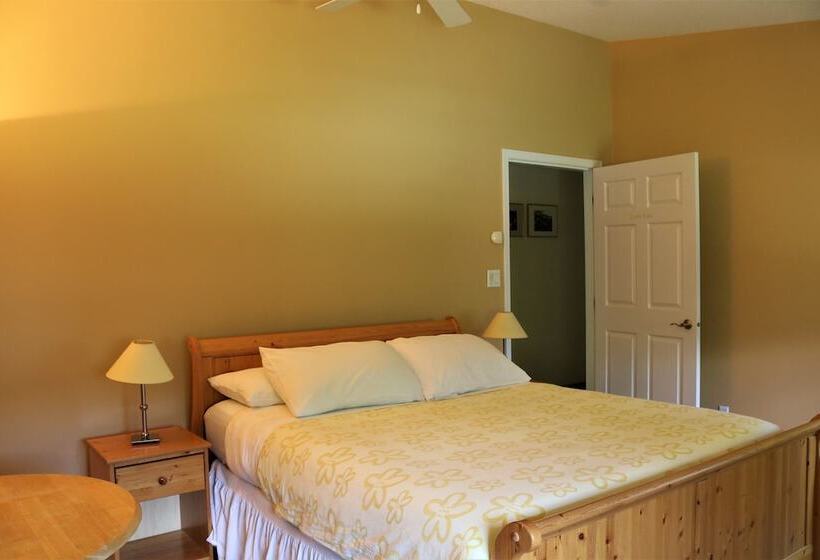 مبيت وإفطار Mulvehill Creek Wilderness Inn