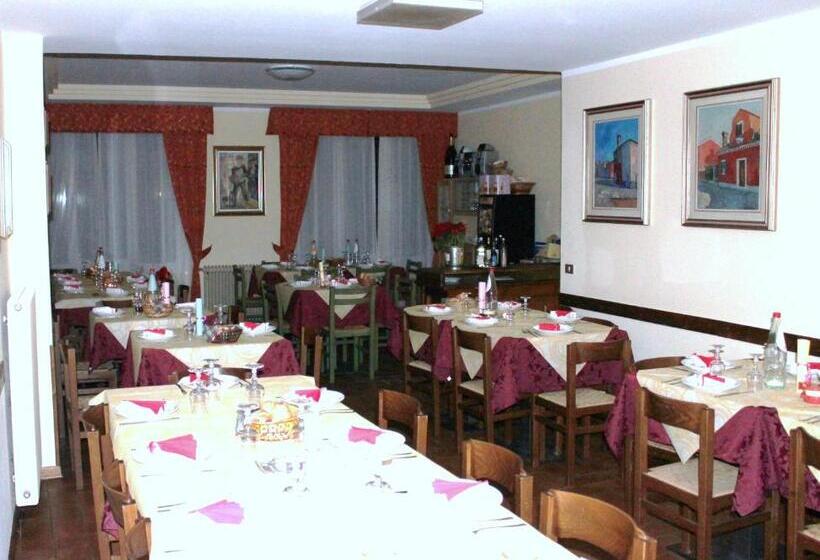 فندق Albergo Bellaria