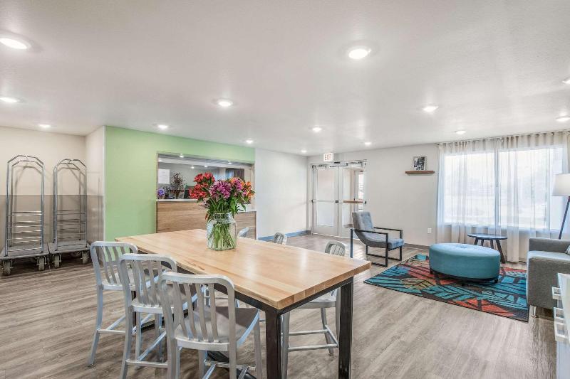 בית מלון כפרי Woodspring Suites Chicago Midway