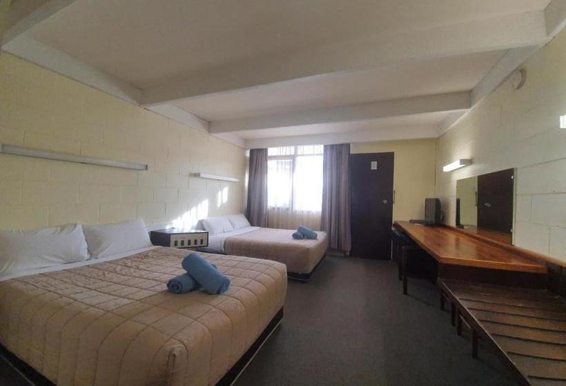 Мотель Charles Sturt Motor Inn