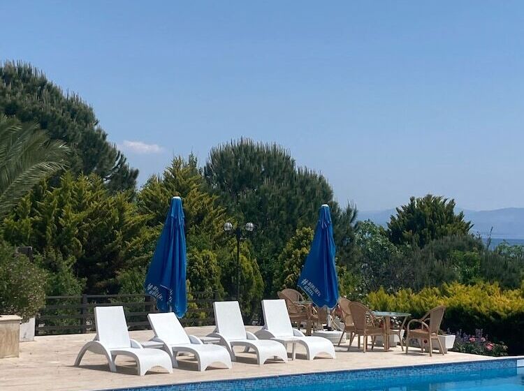 Siesta Otel Bozcaada
