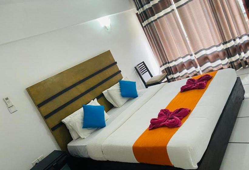 هتل 360 Beach Residence