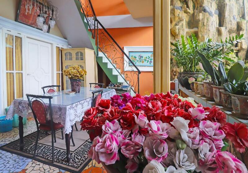 هتل Oyo Life 2899 Ardilia Kost