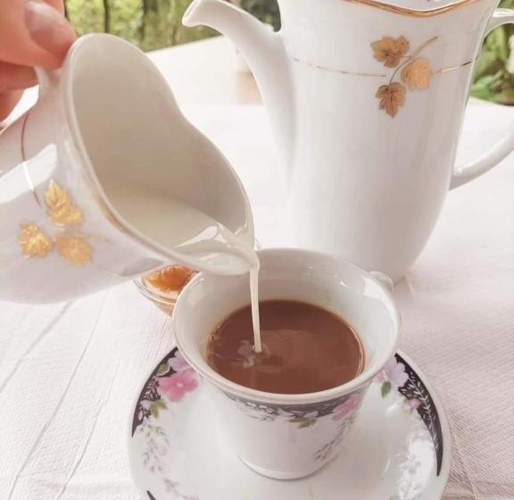 פנסיון Guest House Baba Lluka