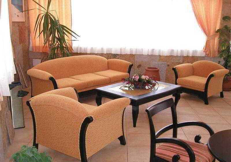 Apartamentos Maxorata Beach