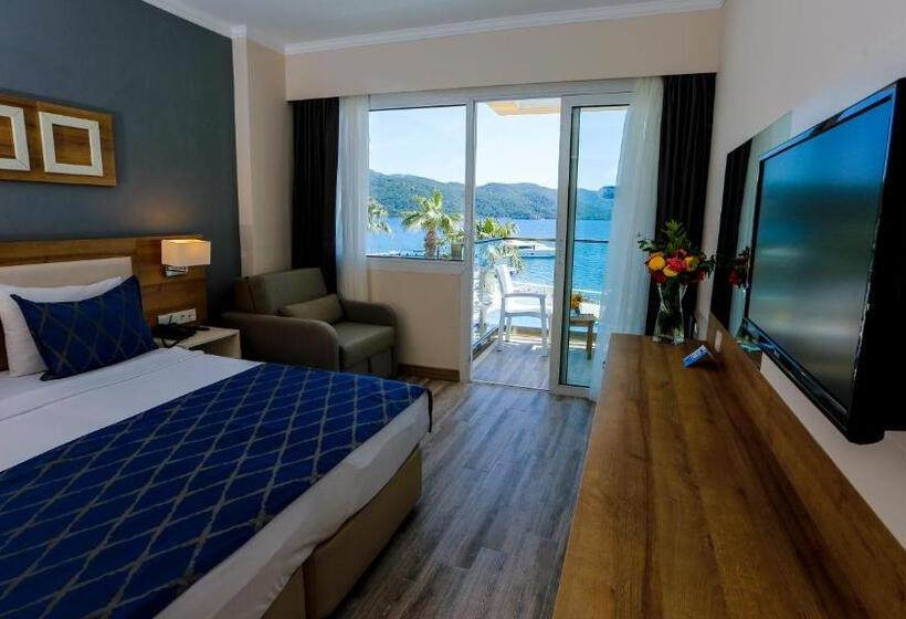 Fortezza Beach Resort