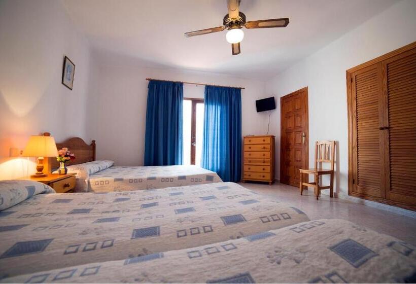 Hostal Sa Rota