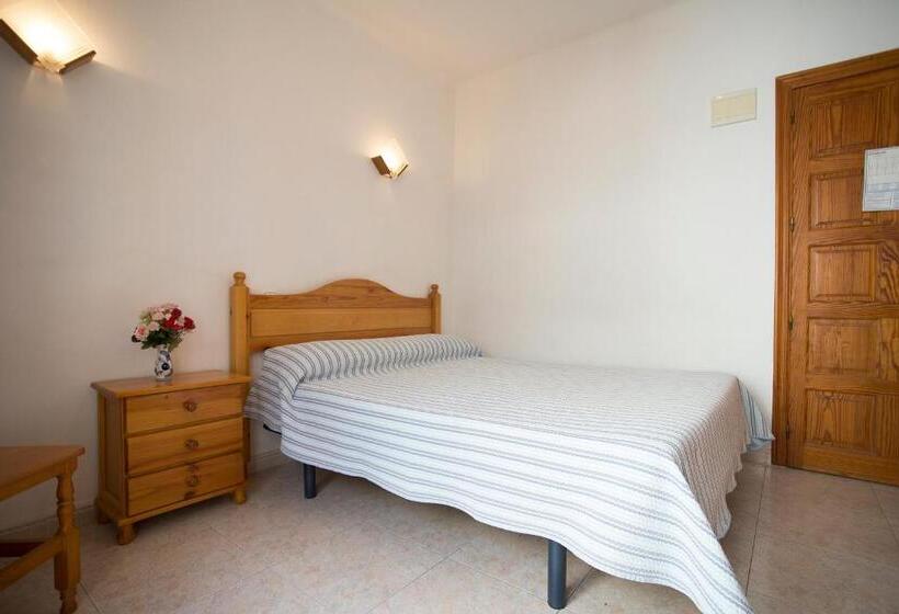 Hostal Sa Rota