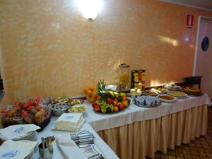 هتل Albergo Ristorante Delfino