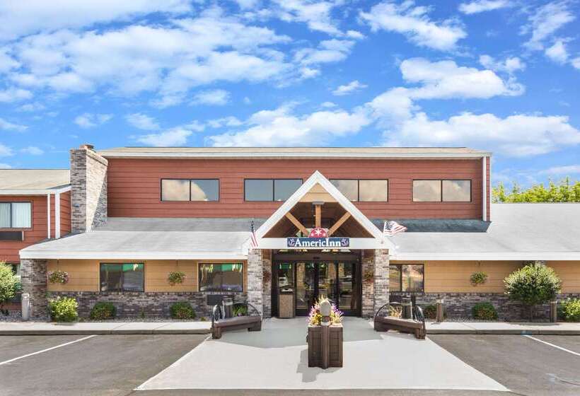 هتل Americinn By Wyndham Menominee