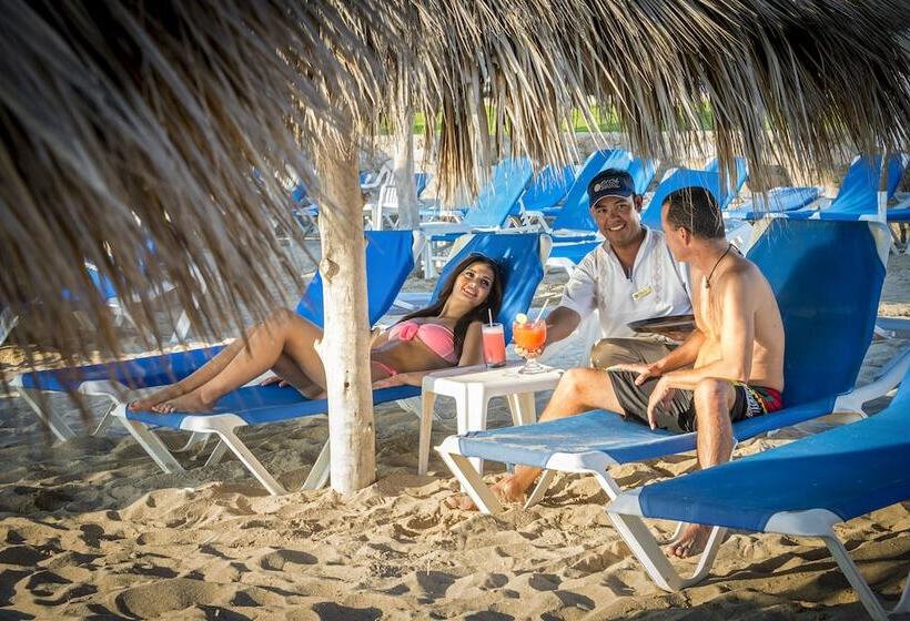 ホテル El Cid Marina Beach