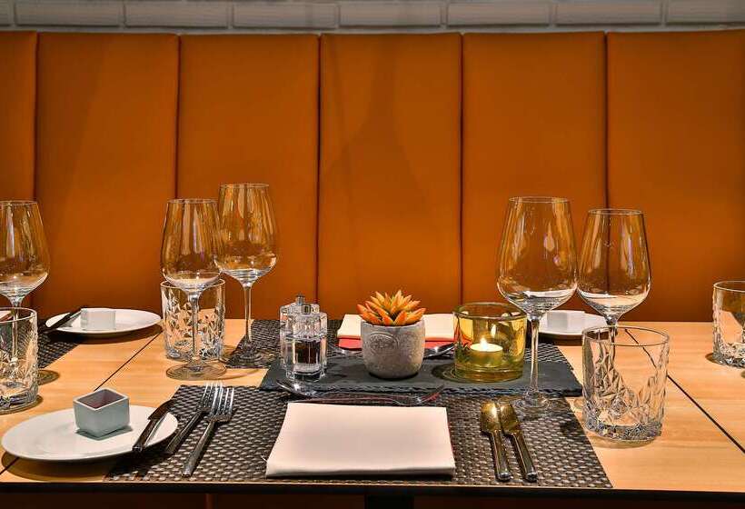 호텔 Frankfurt Messe Affiliated By Melia