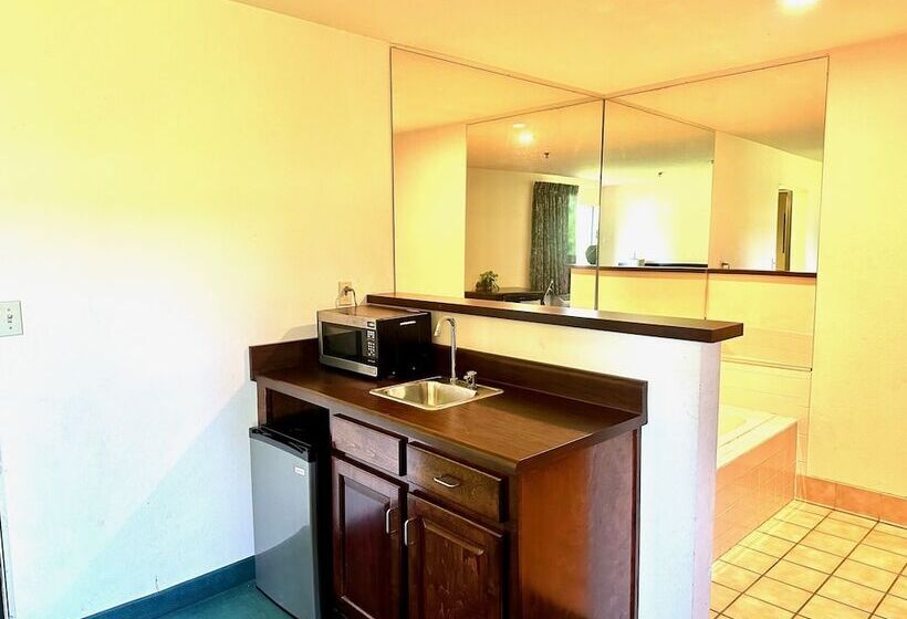호텔 Haven Inn & Suites