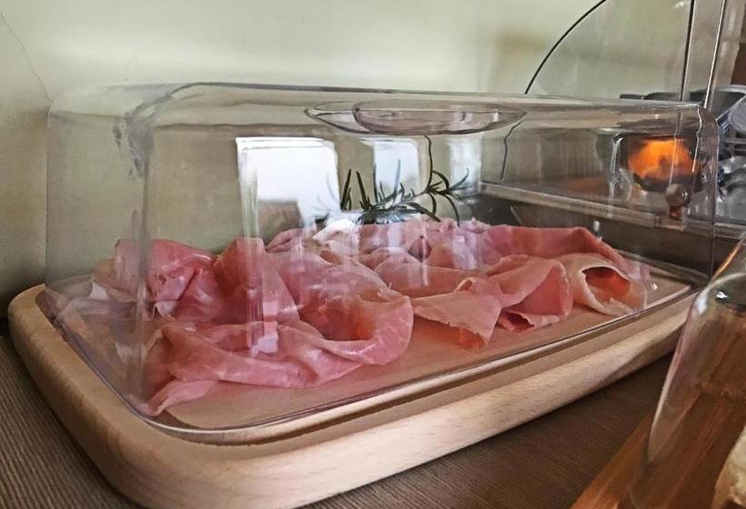 فندق Hôtel Barbabuc