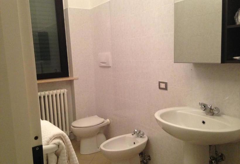 בית מלון כפרי Albergo Aurora