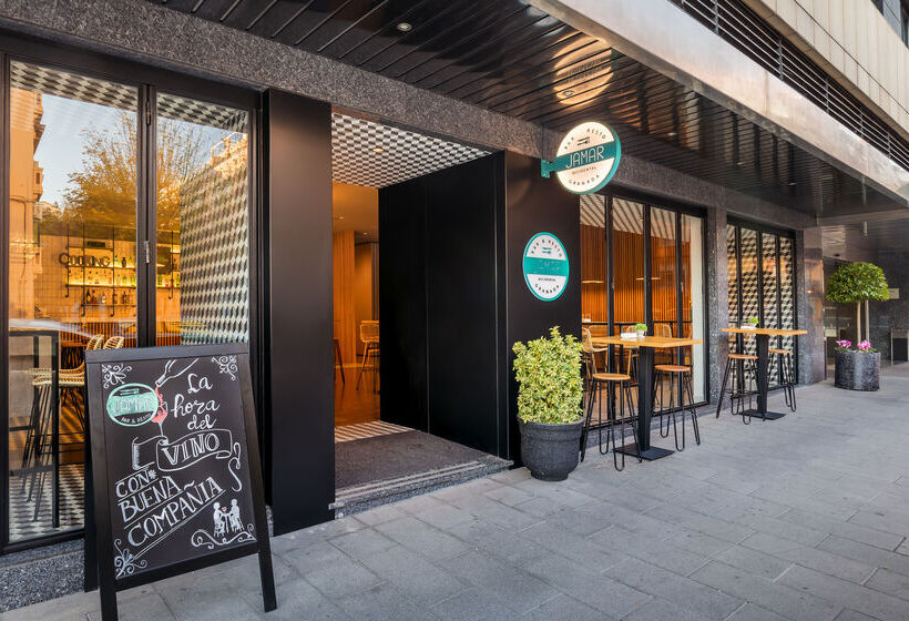 هتل Occidental Granada