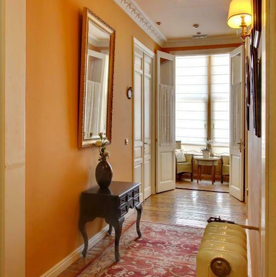 فندق Villa De Luarca